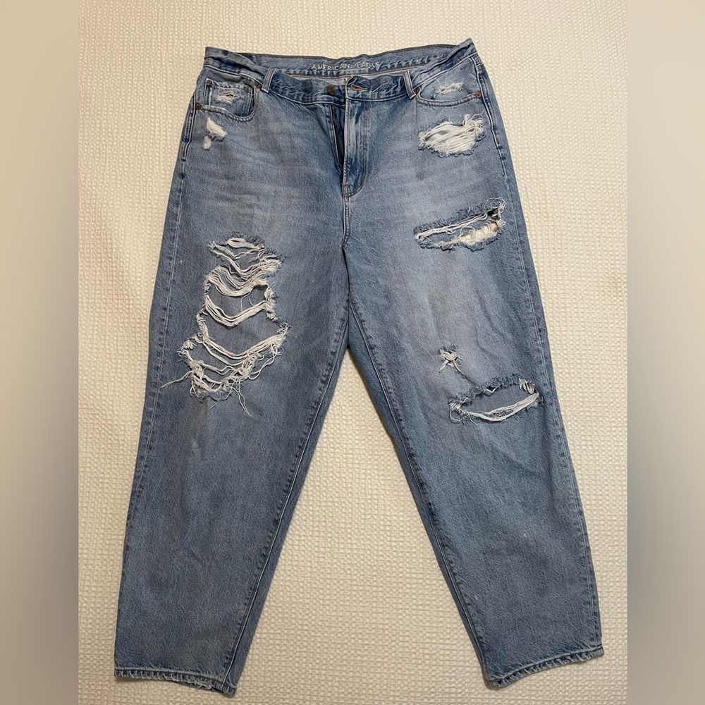 American Eagle Distressed Jeans